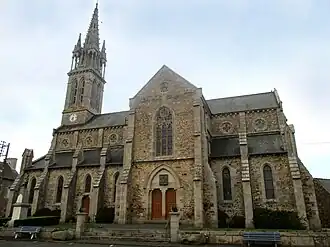 The church of Saint-Mayeux, in Pludual