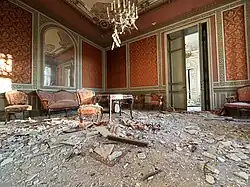 Silk living room