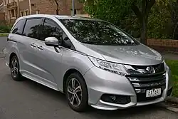 Odyssey VTi-L (pre-facelift, Australia) based on the Absolute grade