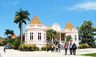 The palace in 2016