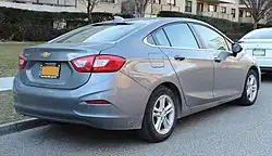Sedan (pre-facelift)