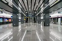 Platforms of Line 7