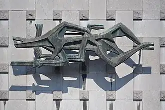"La Justice poursuivant le Mal", work by André Hupet.