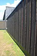 Tarred outer wall