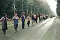 Baltic Way participants between Cēsis and Valmiera