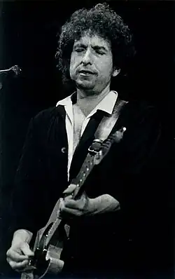 Dylan performing live onstage at Mini Estadi in Barcelona in 1984