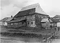 between 1900, 1939