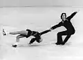 Backward outside death spiral Romy Kermer & Rolf Oesterreich)