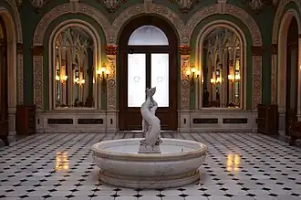 Fountain and statue