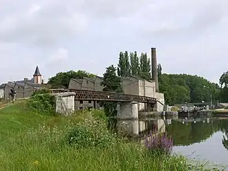 The junction, in the hamlet of Buges, between the Loing Canal, Briare canal and the Orleans Canal