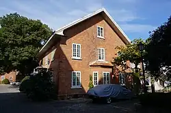 No. 7 building.