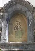 St. Barbara's church - Dettaglio della edicola nel portale di ingresso (2009)