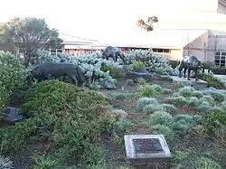 The wolf statues