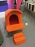 Dog House – Magis – Michael Young 2