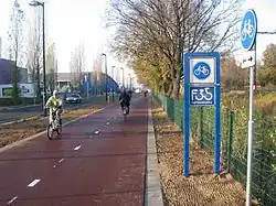 The bicycle highway F35 in Enschede.