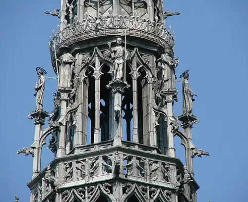 Sculpture of the flèche