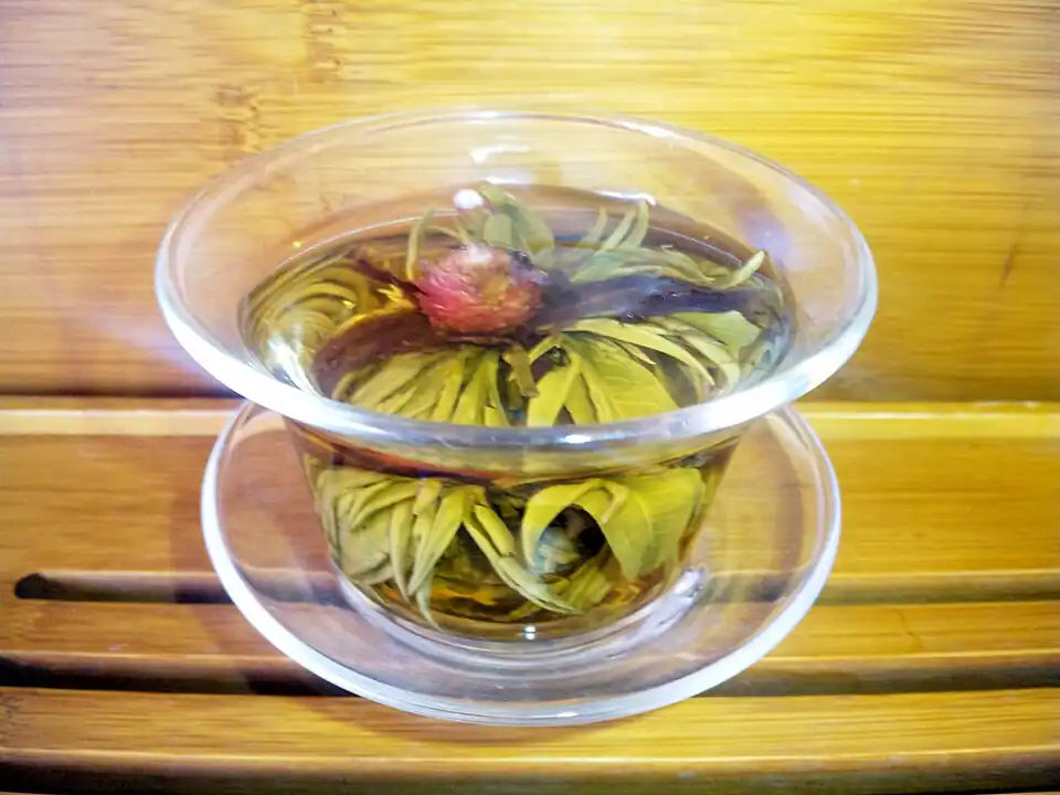 The same, unlidded