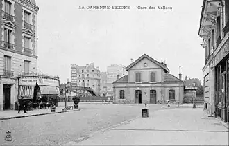 Around 1900.
