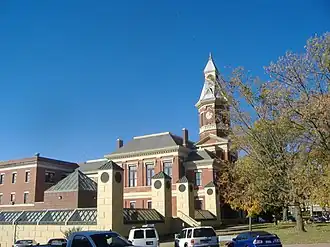 Graves County Courthouse in Mayfield in 2008, part of the Mayfield Downtown Commercial District; building sustained major damage in a long-tracked tornado on December 10, 2021.