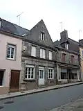 Old house called Merchant's house.
