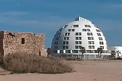 Harlington Hotel and 13th-century tomb of Sheikh Awad