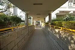 Covered walkway