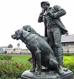 Huntsman and dogs, Botanic Gardens, Sydney