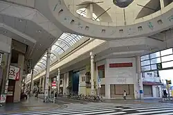 Shopping streets