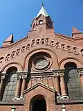 The side with the main entrance on Rigensgade