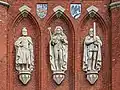 Statues on the facade of King's Gate