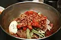 Hoe-naengmyeon (회냉면)