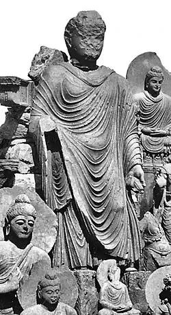 A Buddha from Loriyan Tangai from the same period.[37]