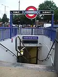 Southeastern subway entrance