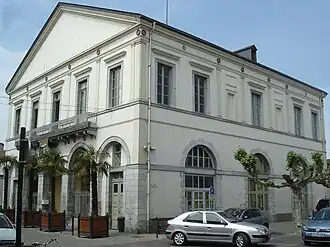 The town hall of Maubourguet
