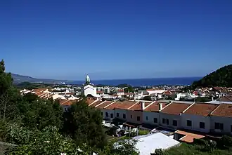 Belvedre das Provincias, overlooking some of the newer homes of this residential community in northern Ponta Delgada