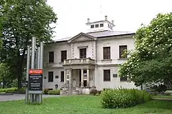 Façade of Sikorski Palace