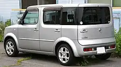 Rear view (pre-facelift)