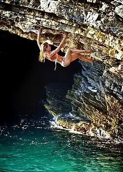 Natalija Gros&nbsp;[sl] deep-water soloing in Croatia