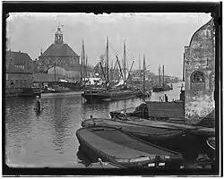 The canal in 1895