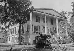 Orange Hall (side)