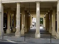 No. 3, Beaujolais Peristyle
