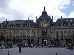 Palais du commerce
