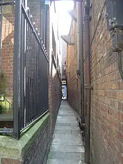 Pope's Head Alley – only 2&nbsp;ft 7&nbsp;in (790&nbsp;mm) wide.[1]