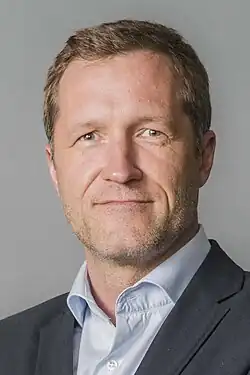 Portrait_de_Paul_Magnette_par_Vanden_Driessche_(cropped).jpg