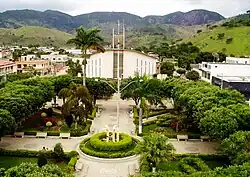 Dom Luiz Plaza in Mantenópolis