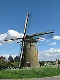 Puttershoek, windmill: korenmolen de Lelie