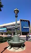 A photograph of the original fountain a few years before it was accidentally destroyed.