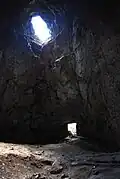 Petnica cave
