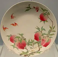 Auspicious bats and peaches on a dish, a popular subject in the Chinese taste. Yongzheng reign (1723–1735)