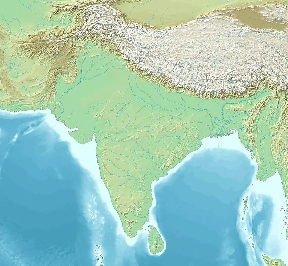 Huna people is located in South Asia